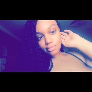 Meet your Posher, Jaânae